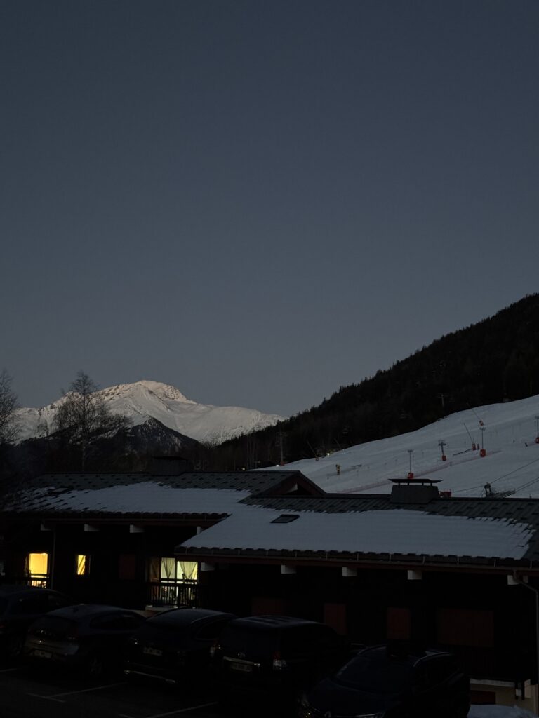 38191EC3-A6A4-4CA8-9028-1681DFBCE194